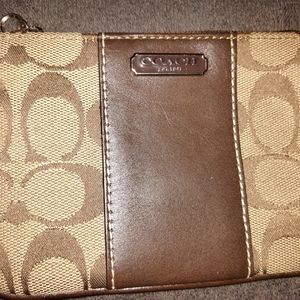 Coach Wristlet (Free Shipping)